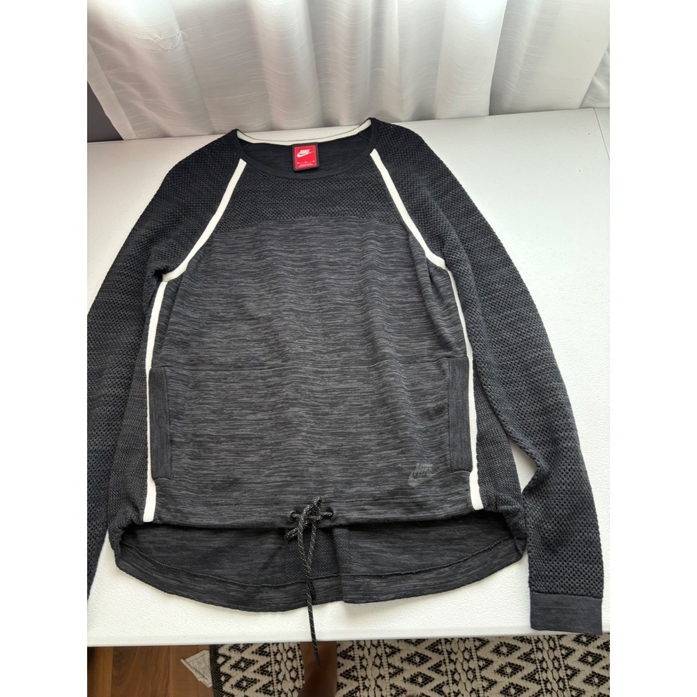 Nike Pullover Sweatshirt Drawstring Hem‎ Athletic Top Activewear Black M